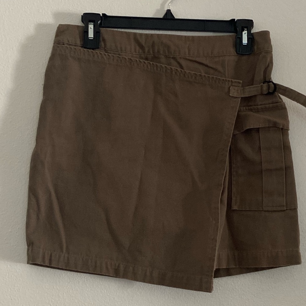Urban Outfitters Green Skirt size medium